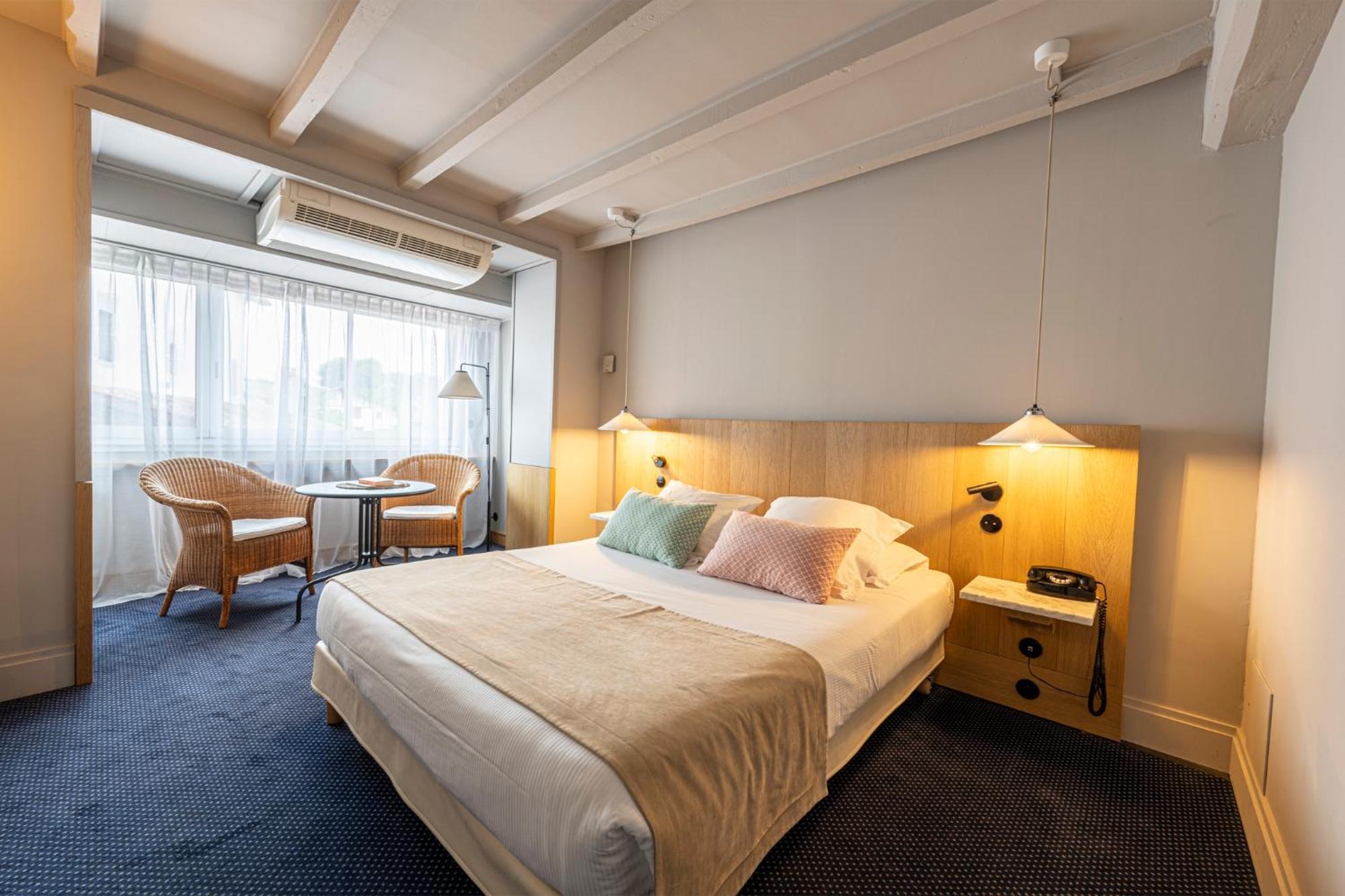 Hotel Ithurria - Teritoria Aïnhoa Buitenkant foto